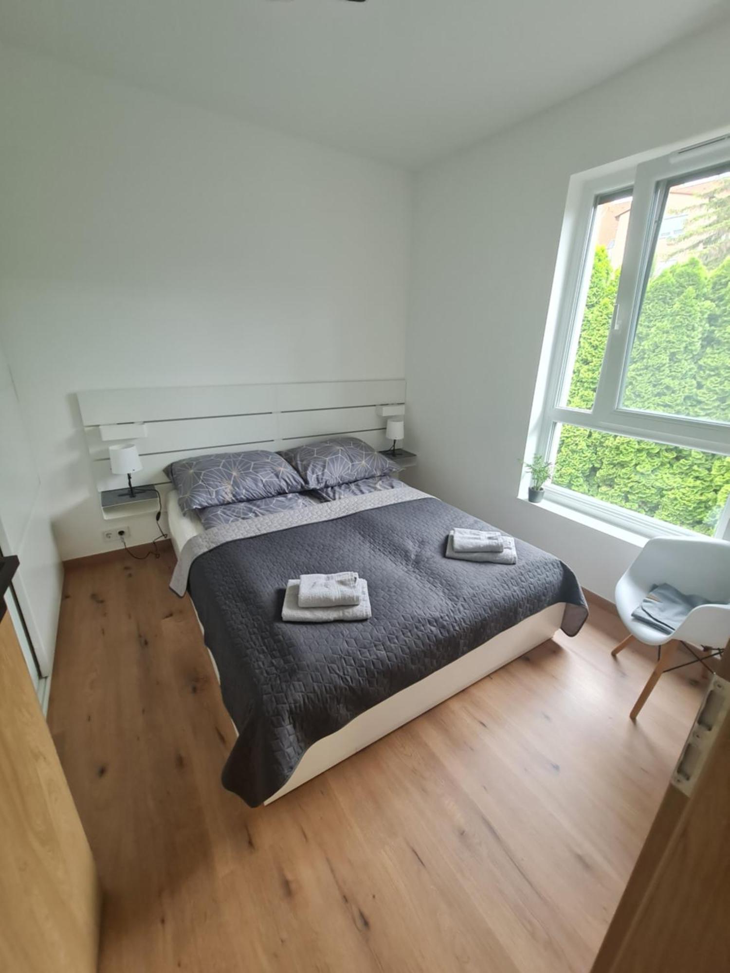 Hexagon Apartman Сегед Экстерьер фото