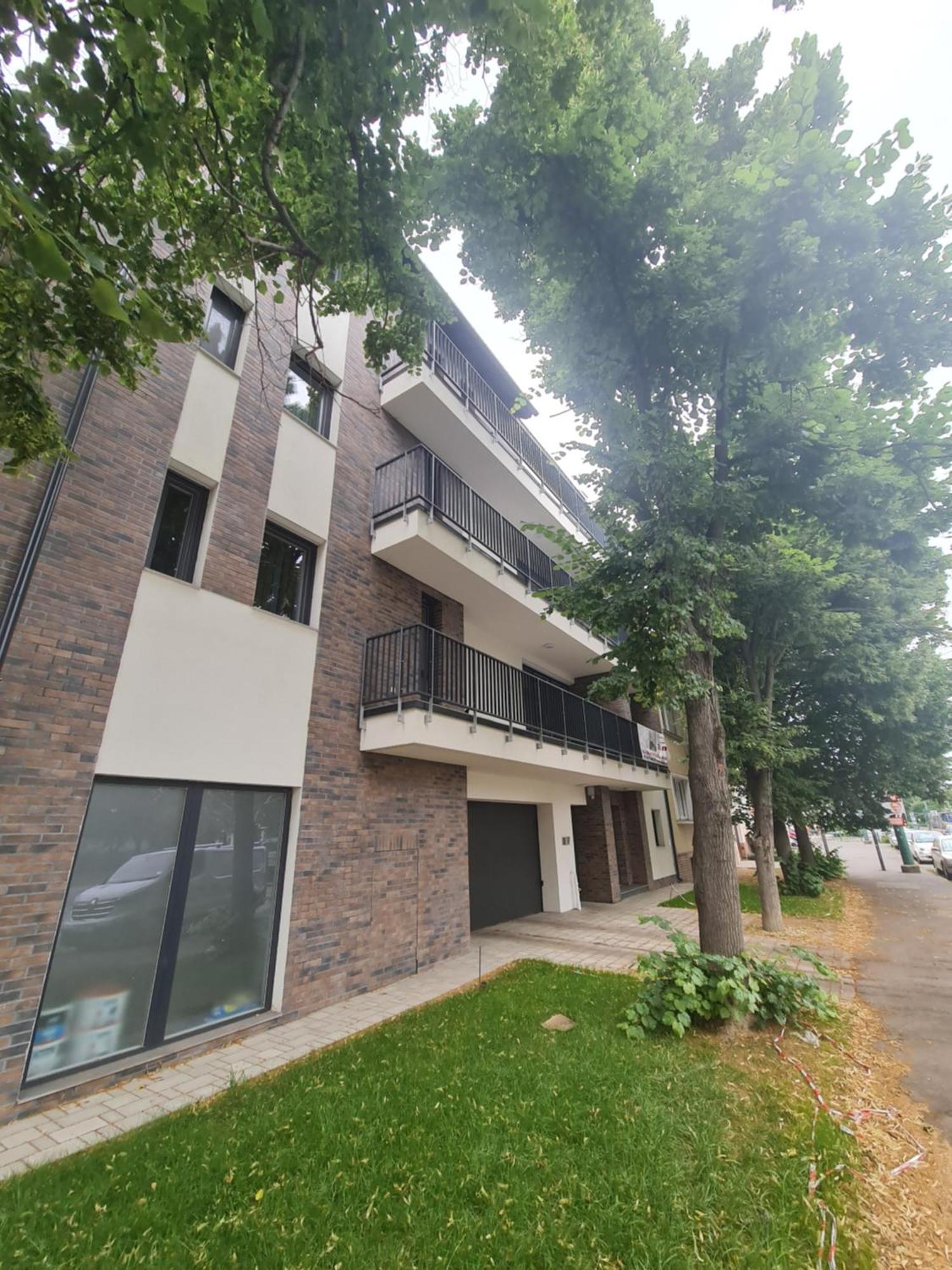 Hexagon Apartman Сегед Экстерьер фото